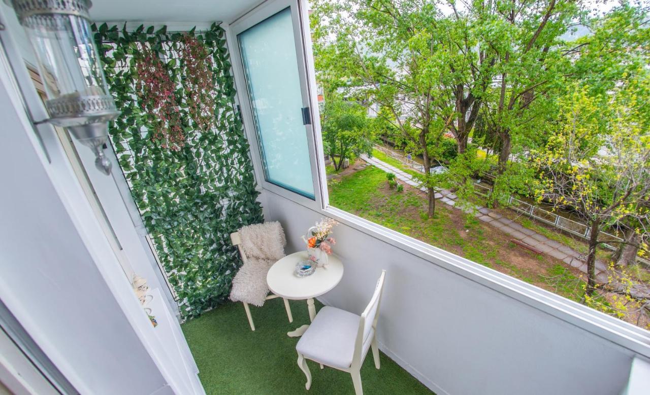 Luxe Living In 모스타르 외부 사진